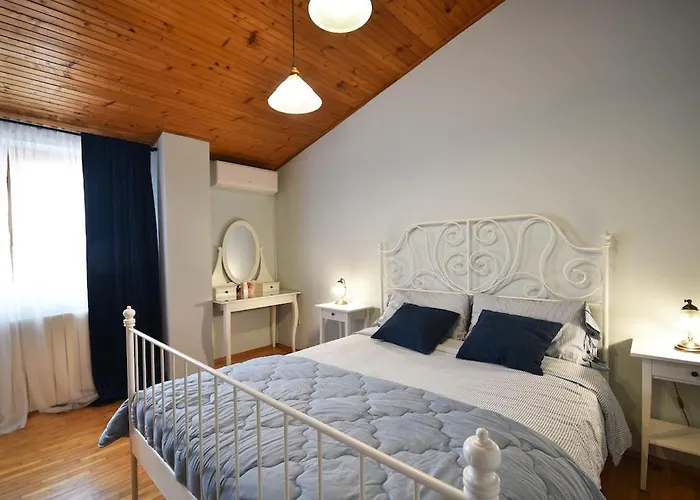 Bamboo Garden Oasis With Pool Pula