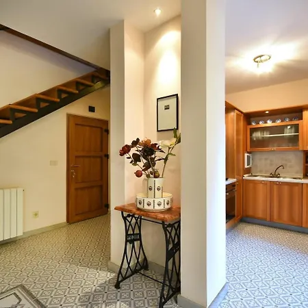 Semesterbostad Bamboo Garden Oasis With Pool Pula